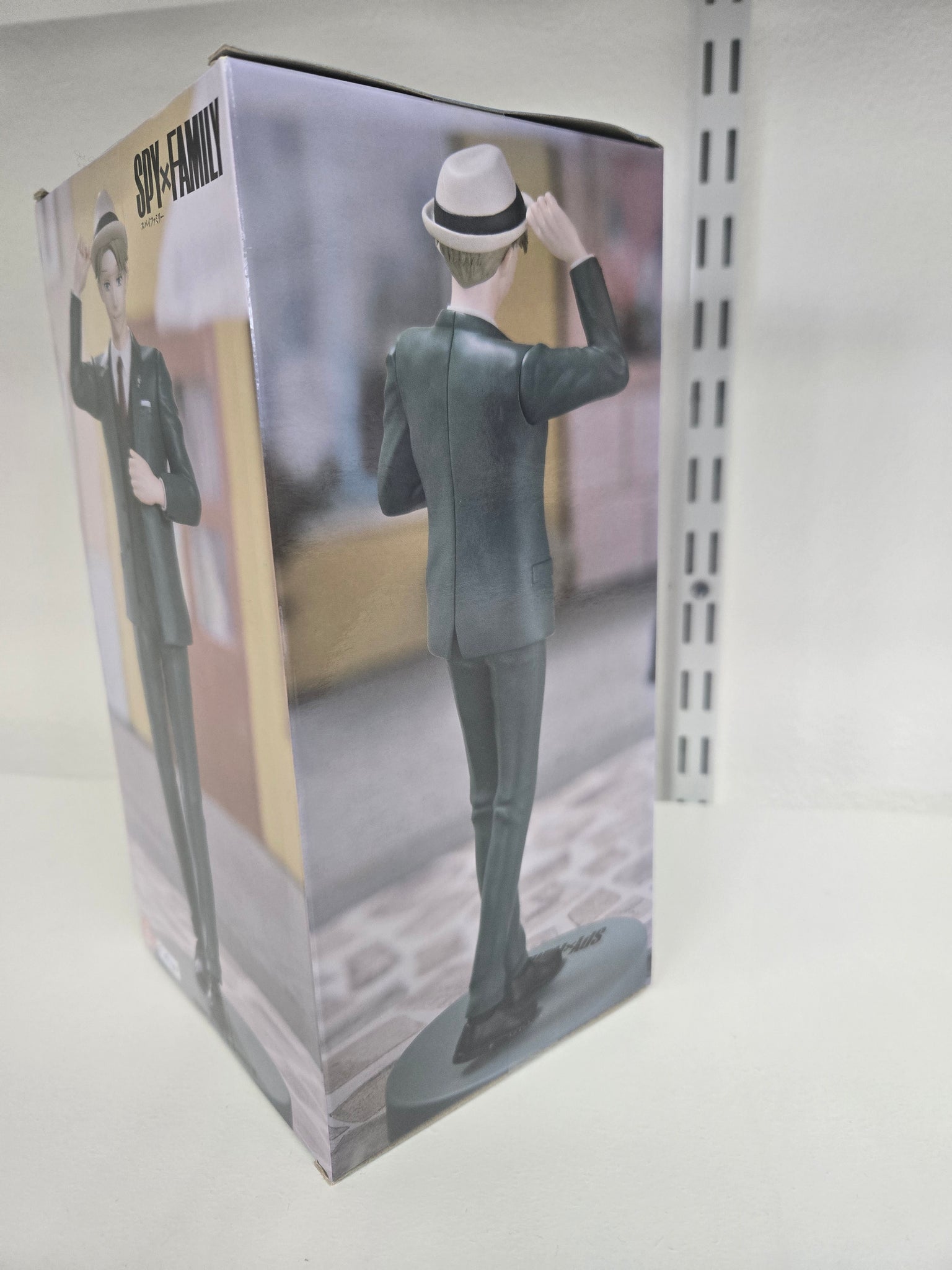 Loid Forger, Spy X Family- FuRyu