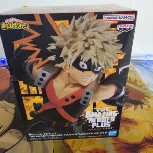 My Hero Academia - The Amazing Heroes Plus Katsuki Bakugo Figure
